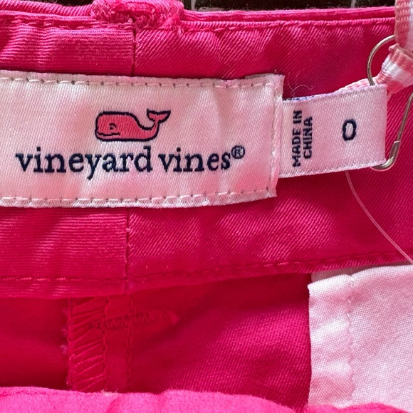 Pink (Rhododendron) Vineyard Vines Women's Dayboat Shorts, Size 0
NWT - Picture 6 of 8